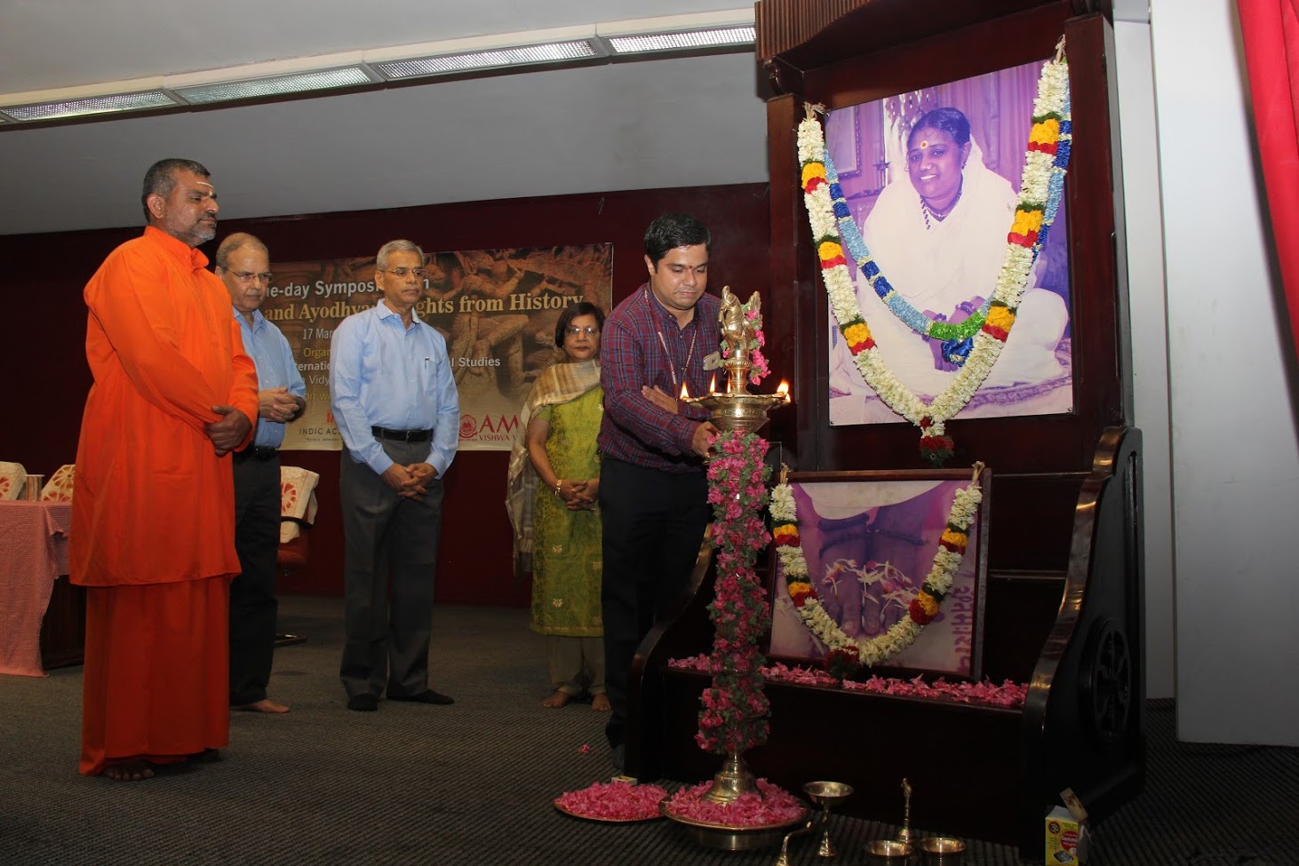 amritahostssymposiumonrama,ramayanaandayodhyainsightsfromhistory12