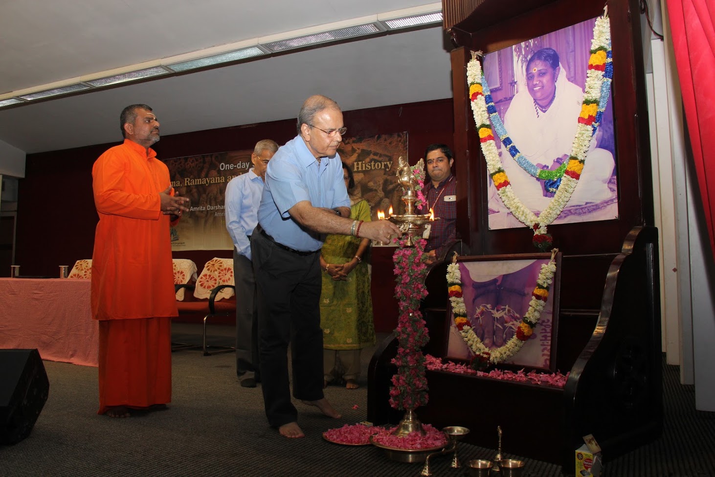 amritahostssymposiumonrama,ramayanaandayodhyainsightsfromhistory10