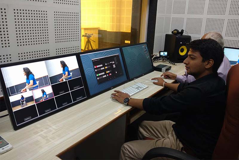 Audio - Video Editing Studio
