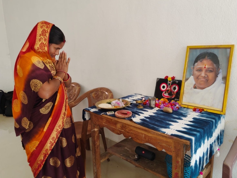 World Meditation Day Observed at Tantichira Wadi, Odisha