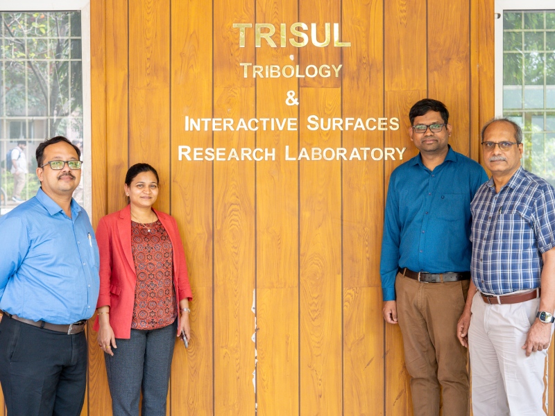SKF Visits Tribology and Interactive Surfaces Research Laboratory (TRISUL)