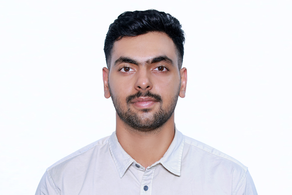 Mr. Adarsh Sasiprakash 
