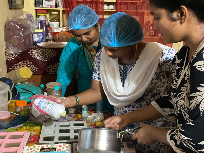 From Seaweed Cultivation to Market-Ready Products: Women in Andhra Pradesh Build New Livelihood Opportunities